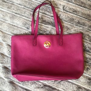 Michael Kors hot pink tote purse